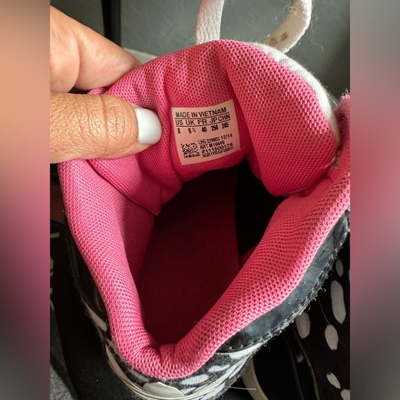 Adidas High-tops - Picture 2 of 6